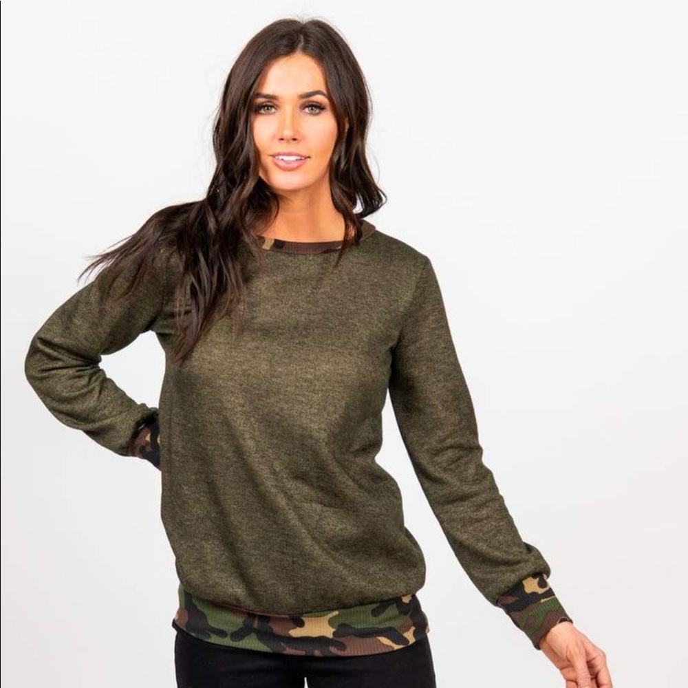 Agnes & Dora Sweatshirt Camo